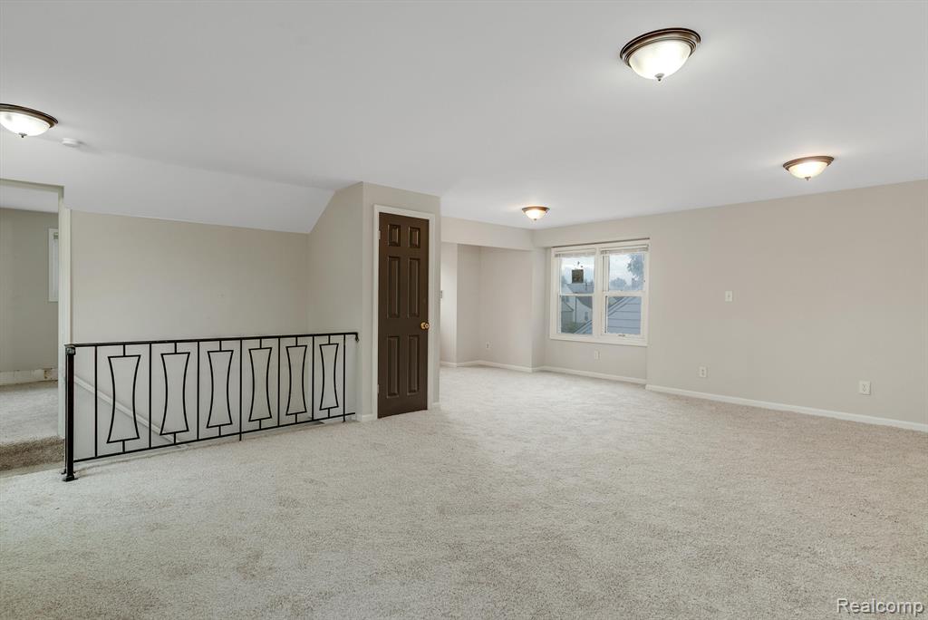 21805 Rausch Avenue Eastpointe, MI 48021 - Photo 25 of 33