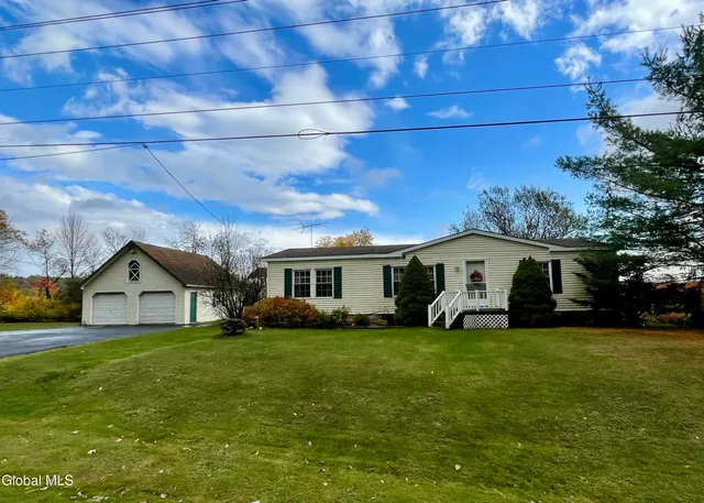 $194,900 | 492 Highway 22, Ticonderoga, NY 12883