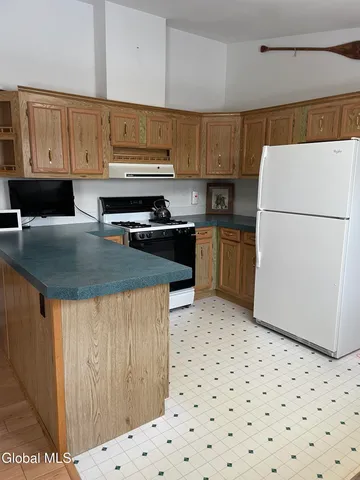 $194,900 | 492 Highway 22, Ticonderoga, NY 12883