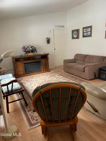 $194,900 | 492 Highway 22, Ticonderoga, NY 12883