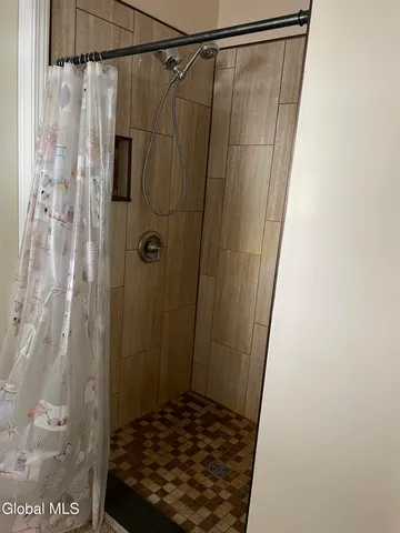 $194,900 | 492 Highway 22, Ticonderoga, NY 12883