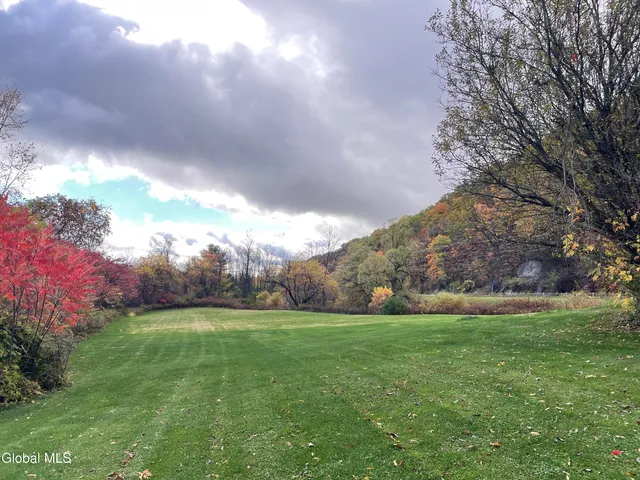 $194,900 | 492 Highway 22, Ticonderoga, NY 12883