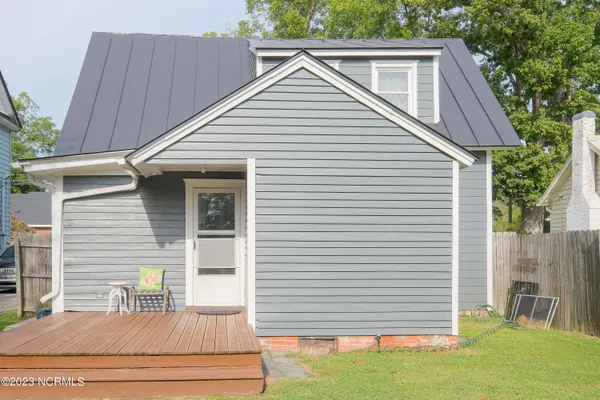 $299,000 | 111 South Oakum Street, Edenton, NC 27932