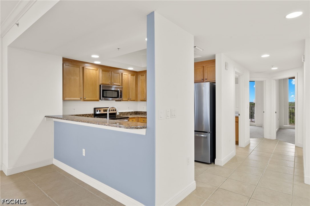 2090 West First Street, Unit 810 Fort Myers, FL 33901 - Photo 9 of 39