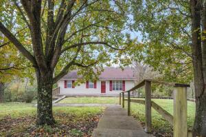 2455 Ford Hampton Road Winchester, KY 40391 - Photo 2 of 22 image