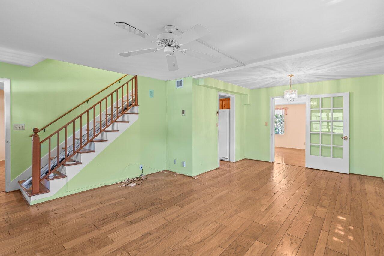 7 Willow Road Tequesta, FL 33469 - Photo 6 of 37 006-7WillowRoad-Jupiter-FL-33469-SMALL