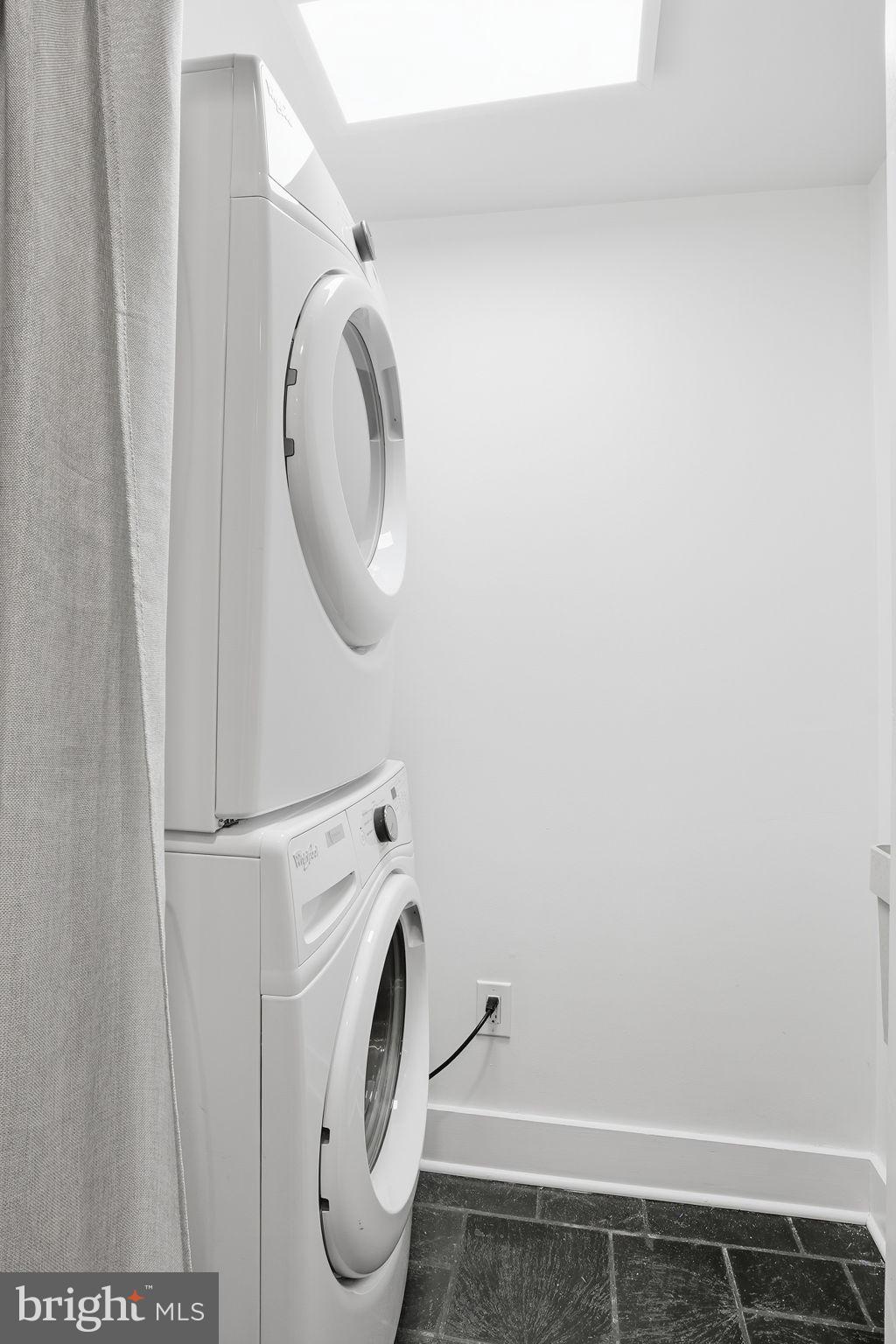 167 Prince George Street Annapolis, MD 21401 - Photo 36 of 51 Main Level Washer/Dryer