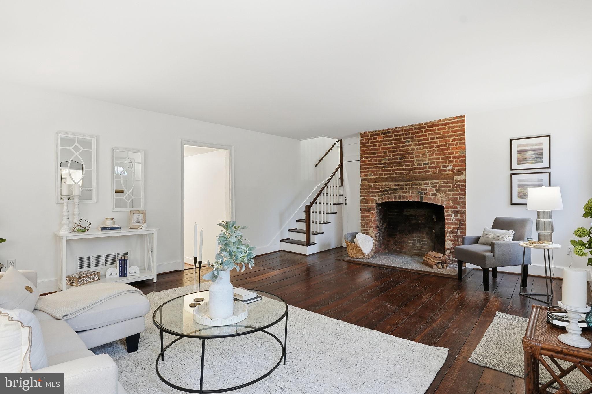 167 Prince George Street Annapolis, MD 21401 - Photo 10 of 51 Living Room w/Wood Burning Fireplace