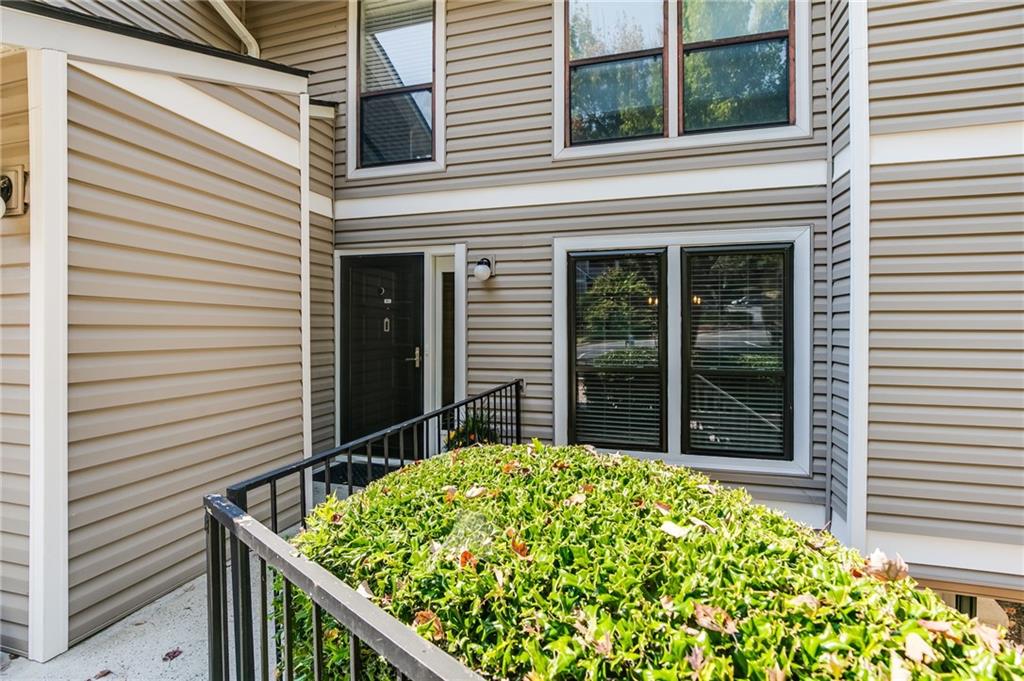 807 Wynnes Ridge Circle, Unit 807 Marietta, GA 30067 - Photo 1 of 30