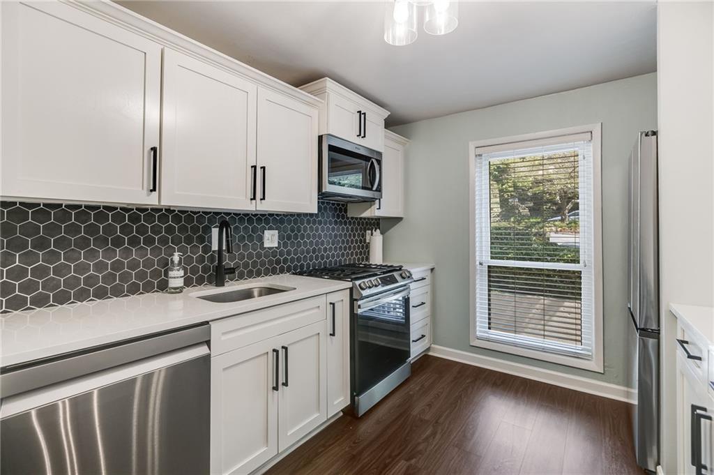 807 Wynnes Ridge Circle, Unit 807 Marietta, GA 30067 - Photo 12 of 30