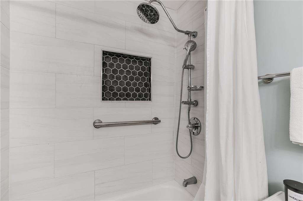 807 Wynnes Ridge Circle, Unit 807 Marietta, GA 30067 - Photo 27 of 30