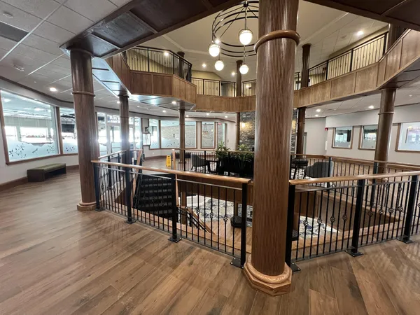 $549,000 | 22 South Mountain Drive, Unit 201/203, Lincoln, NH 03251