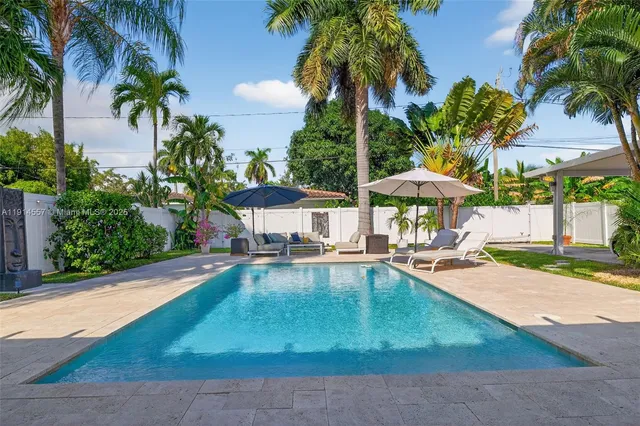 $739,000 | 1527 Mayo Street, Hollywood, FL 33020