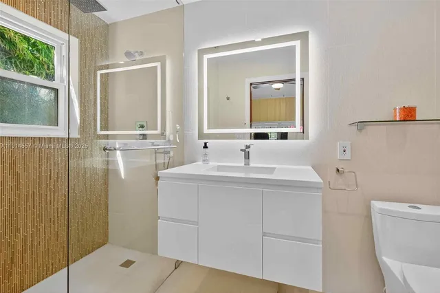 $739,000 | 1527 Mayo Street, Hollywood, FL 33020