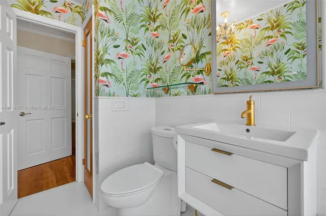 $739,000 | 1527 Mayo Street, Hollywood, FL 33020