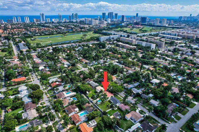 $739,000 | 1527 Mayo Street, Hollywood, FL 33020