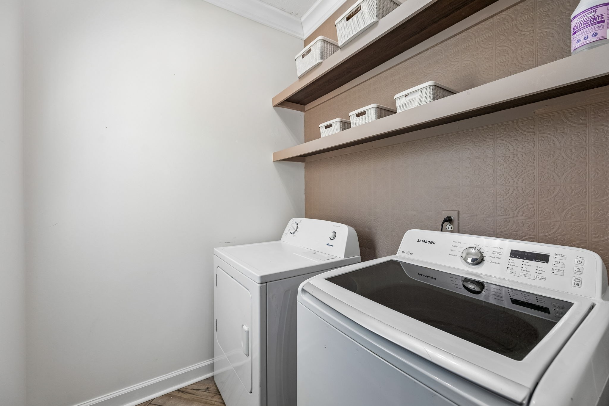 3918 Rowland Road Murfreesboro, TN 37128 - Photo 23 of 50 a utility room with dryer and washer