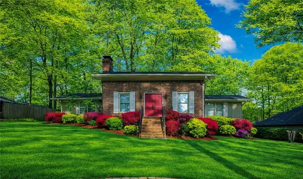 $2,050 | 3052 Riviera Drive, Conyers, GA 30012