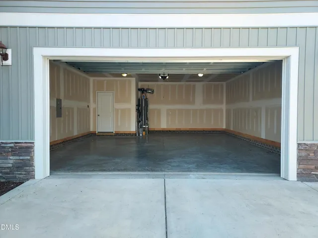 $399,900 | 255 Kenbridge Lane, Princeton, NC 27569