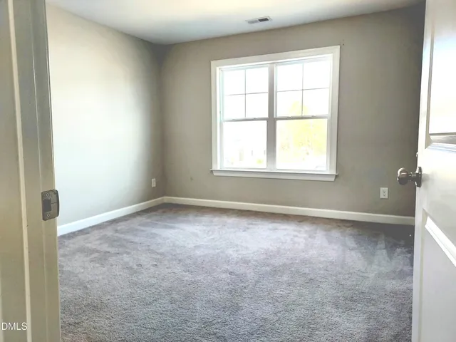 $399,900 | 255 Kenbridge Lane, Princeton, NC 27569