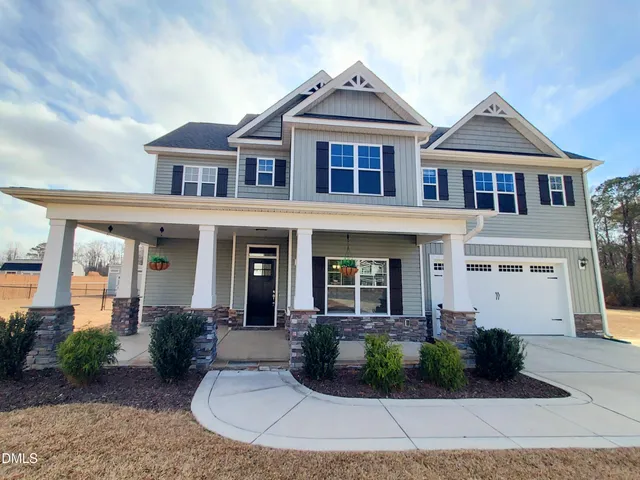 $399,900 | 255 Kenbridge Lane, Princeton, NC 27569