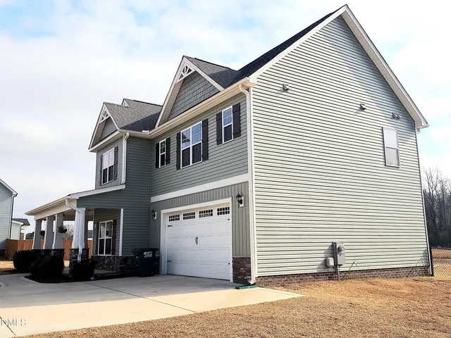 $399,900 | 255 Kenbridge Lane, Princeton, NC 27569