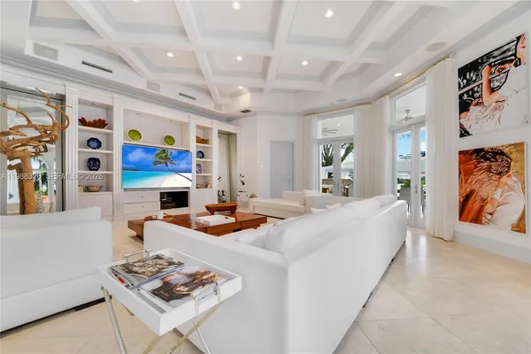 $150,000 | 100 Palm Avenue, Miami Beach, FL 33139