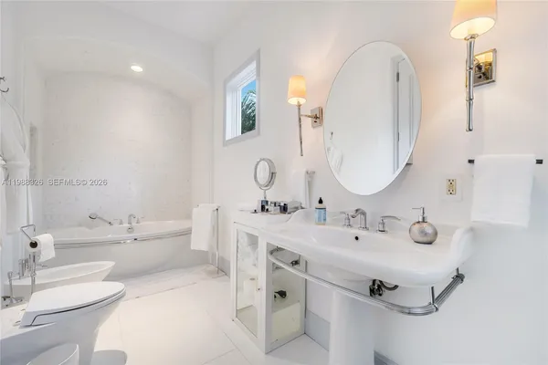 $150,000 | 100 Palm Avenue, Miami Beach, FL 33139