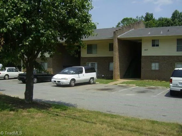 $850 | 1807 South Scales Street, Unit 1, Reidsville, NC 27320