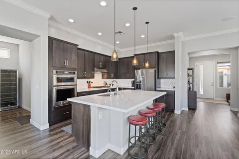 $799,900 | 1555 East Ocotillo Road, Unit 16, Phoenix, AZ 85014