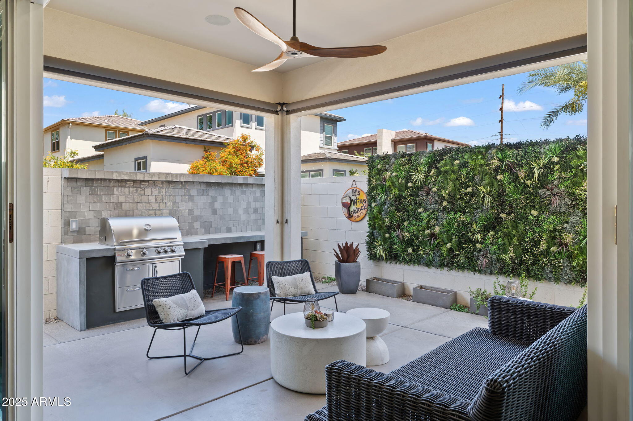 1555 East Ocotillo Road, Unit 16 Phoenix, AZ 85014 - Photo 21 of 51 26-web-or-mls-DSC_2026