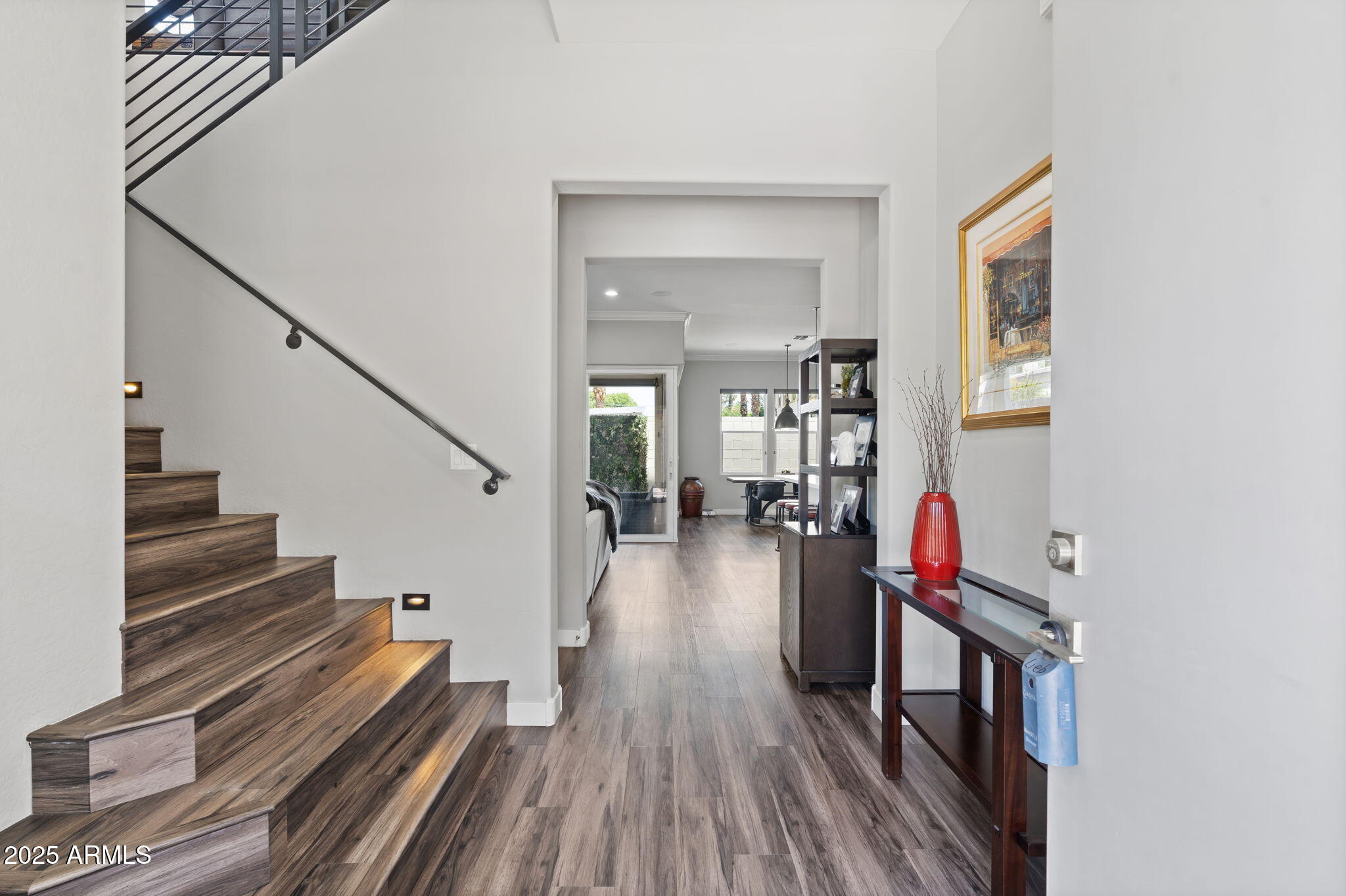 1555 East Ocotillo Road, Unit 16 Phoenix, AZ 85014 - Photo 5 of 51 5-web-or-mls-DSC_2005