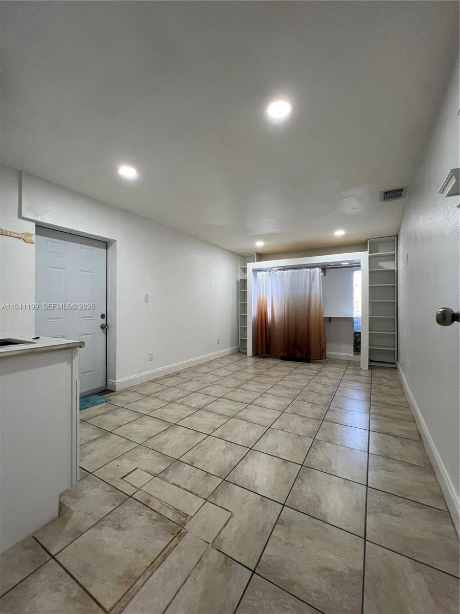 15400 Southwest 295th Street Homestead, FL 33033 - Photo 26 of 38