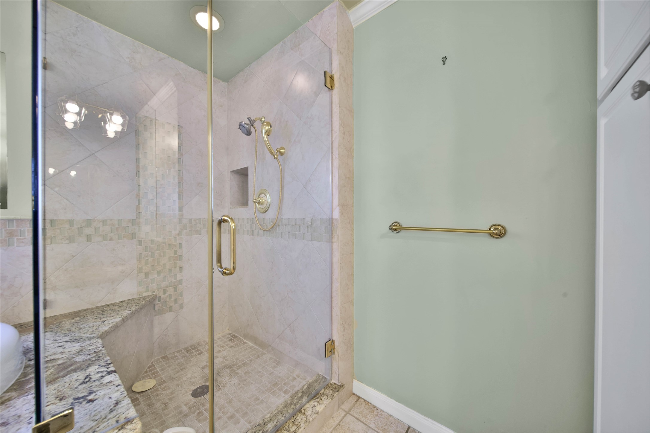 1147 Thornton Road Houston, TX 77018 - Photo 23 of 45 Gallery Image 23