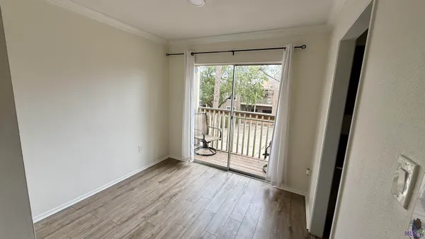$1,000 | 8155 Jefferson Highway, Unit 203, Baton Rouge, LA 70809