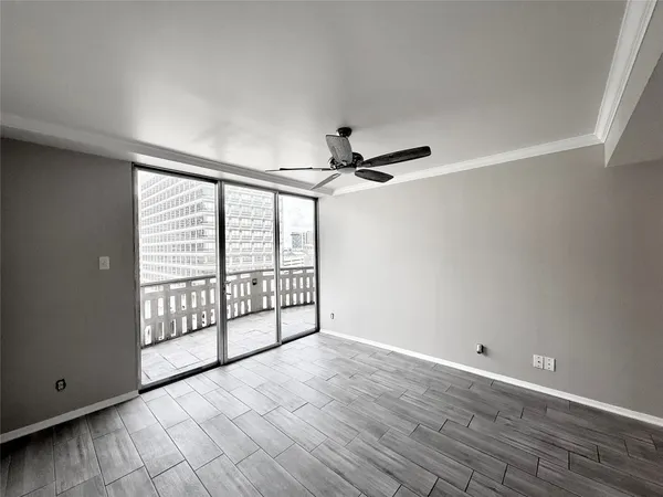 $149,900 | 2016 Main Street, Unit 915, Houston, TX 77002