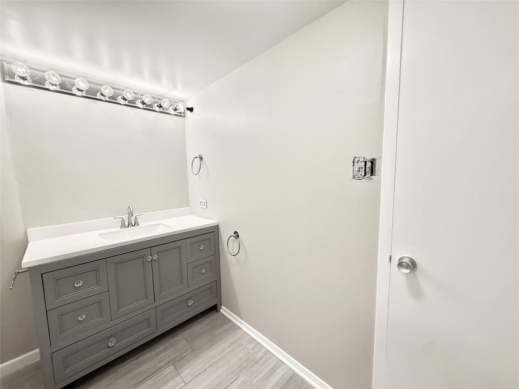 2016 Main Street, Unit 915 Houston, TX 77002 - Photo 16 of 46