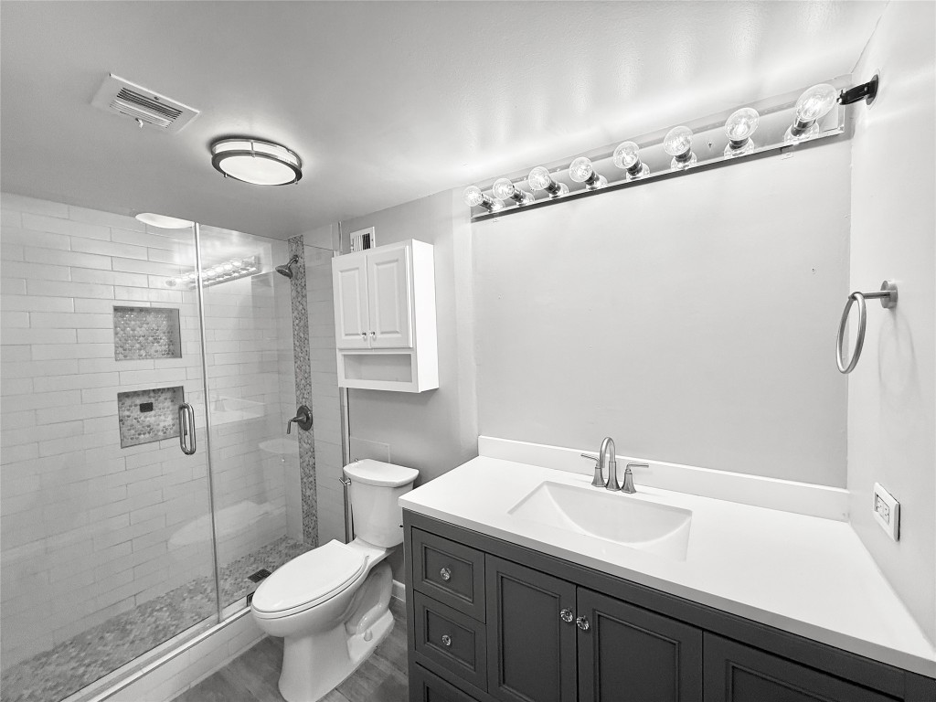 2016 Main Street, Unit 915 Houston, TX 77002 - Photo 17 of 46