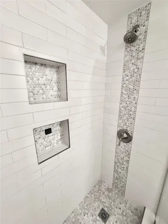 $149,900 | 2016 Main Street, Unit 915, Houston, TX 77002