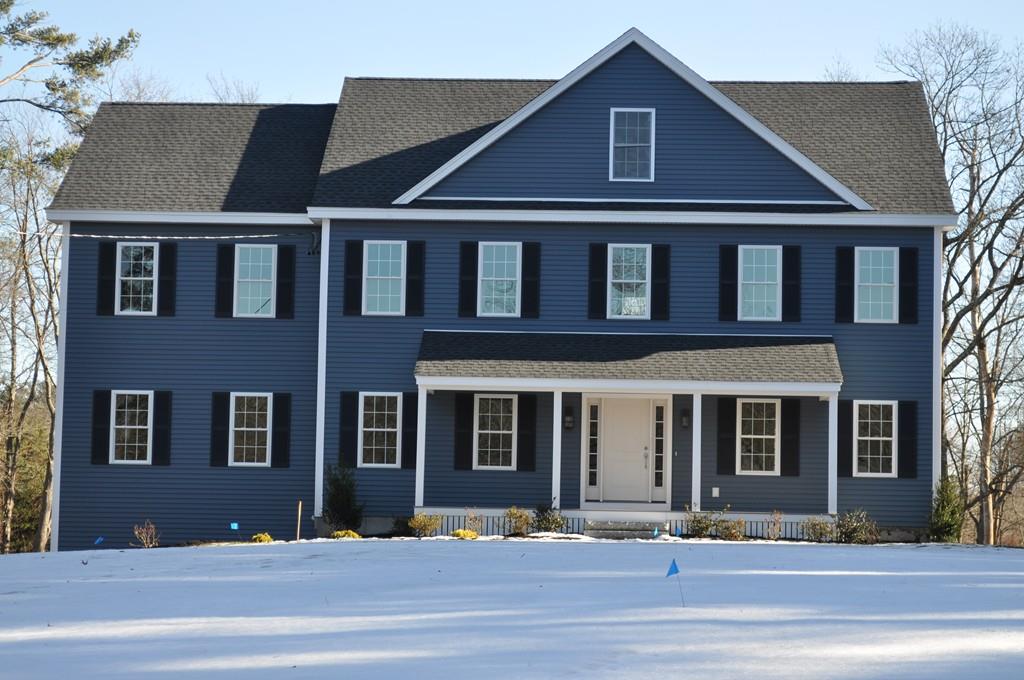 16 Perkins Road Middleton, MA 01949 - Photo 1 of 42 Gallery Image 1
