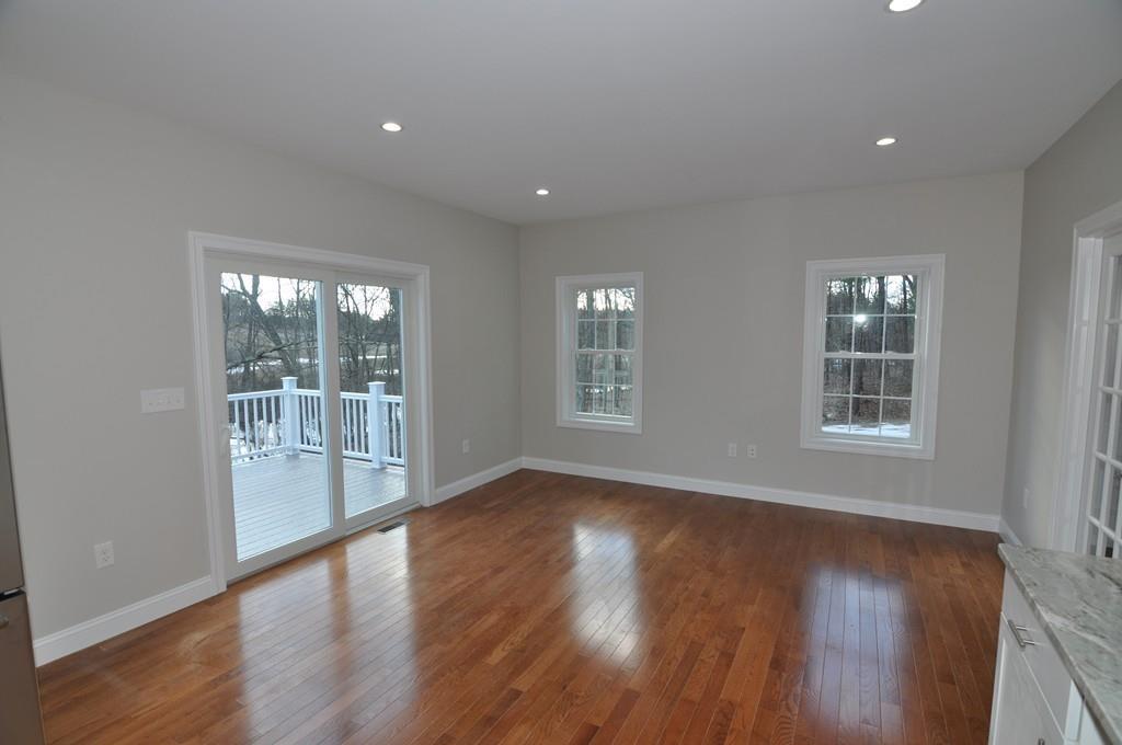 16 Perkins Road Middleton, MA 01949 - Photo 11 of 42 Gallery Image 11