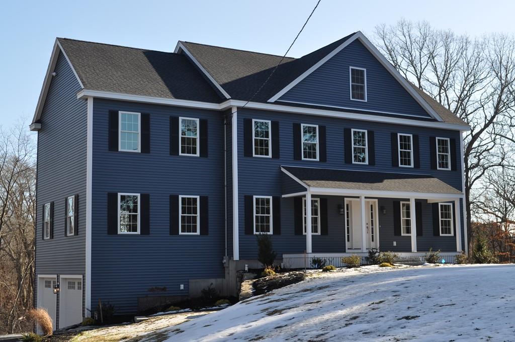 16 Perkins Road Middleton, MA 01949 - Photo 2 of 42 Gallery Image 2