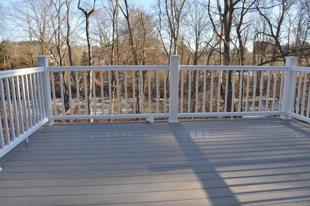 16 Perkins Road Middleton, MA 01949 - Photo 4 of 42 Gallery Image 4