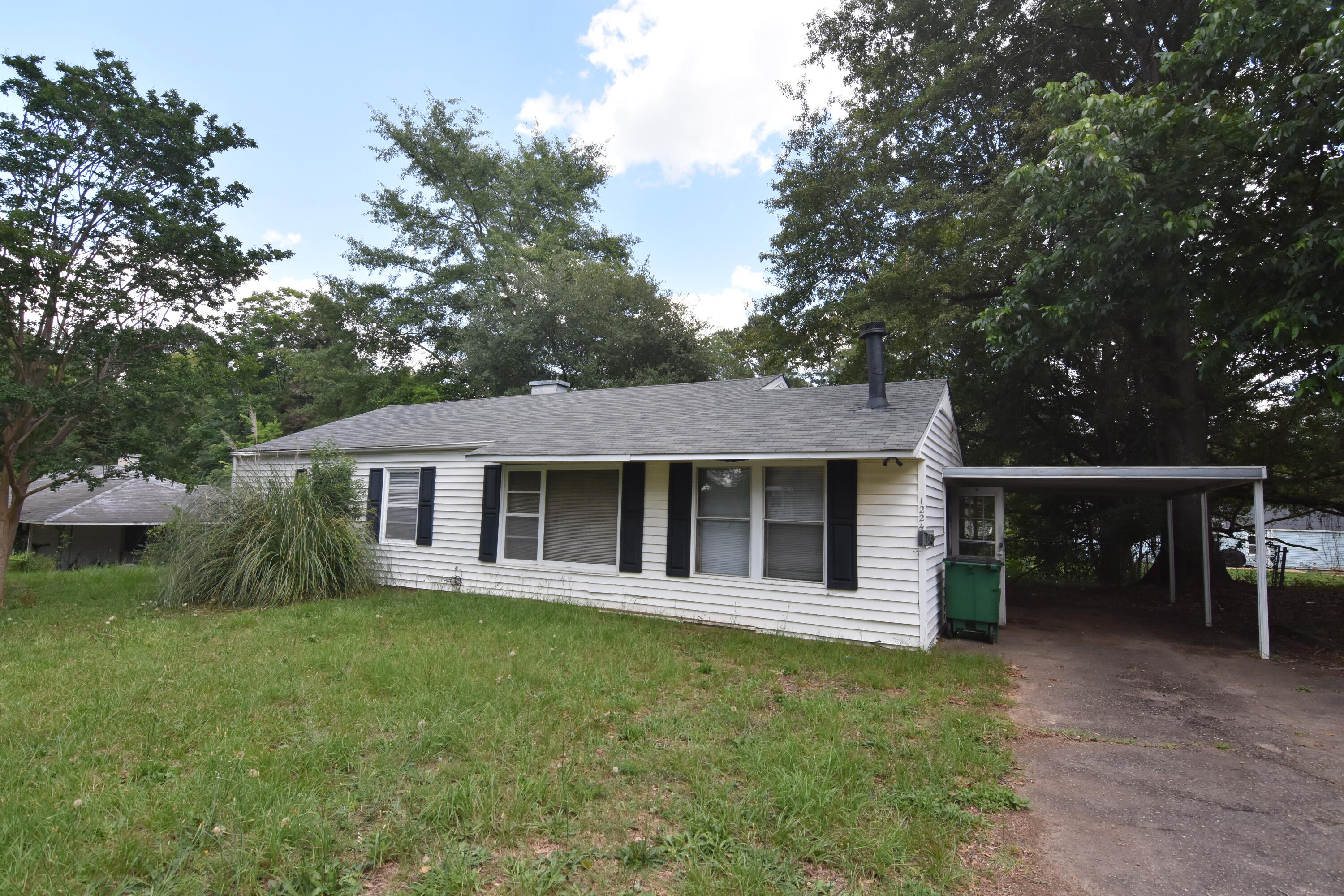 1224 George Street Northeast Aiken, SC 29801 - Photo 2 of 22