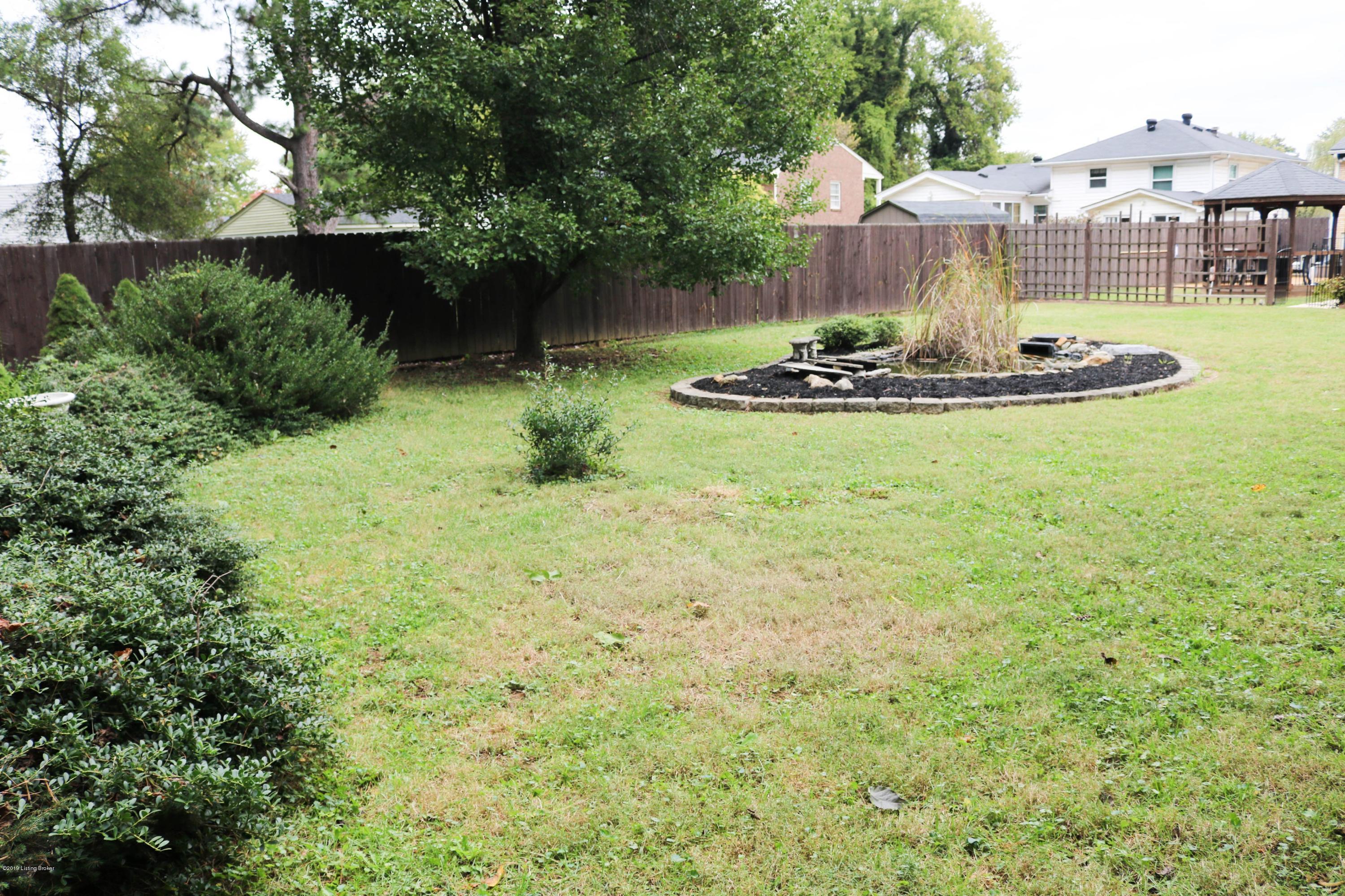5300 Rayburn Road Louisville, KY 40272 - Photo 88 of 99 88