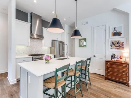 $550,000 | 5202 Capitol Avenue, Unit 1110, Dallas, TX 75206