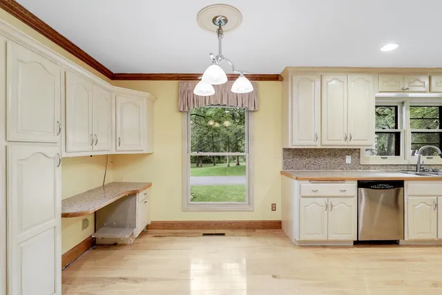 $595,000 | 4775 126th St Court North, White Bear Lake, MN 55110