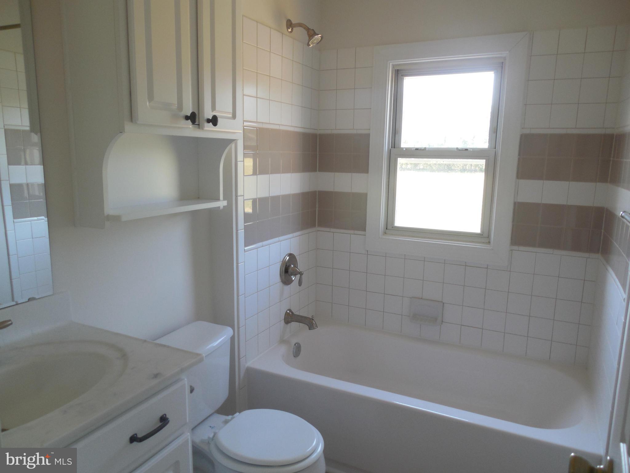 20530 Cedar Grove Road Culpeper, VA 22701 - Photo 11 of 20 Bath