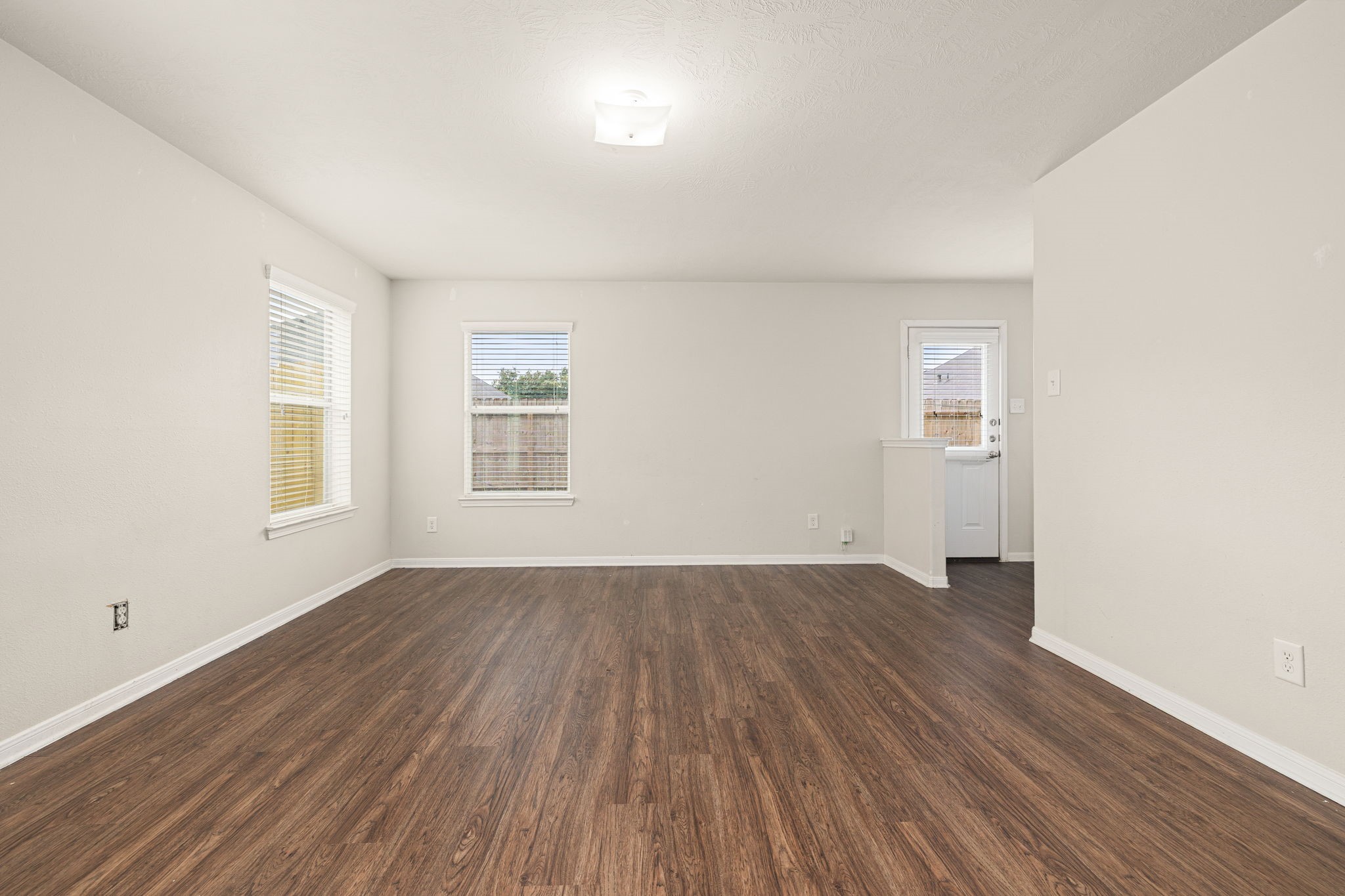 21415 Partha Way Houston, TX 77073 - Photo 14 of 34 Family Room