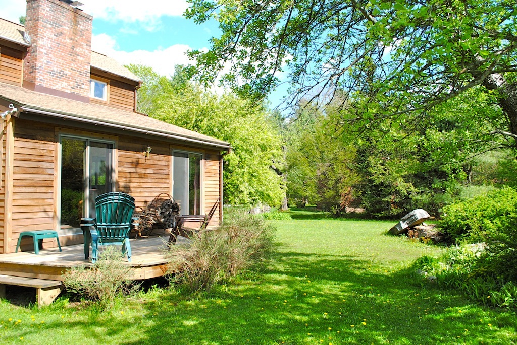 84 Access Road Becket, MA 01223 - Photo 22 of 28 Deck